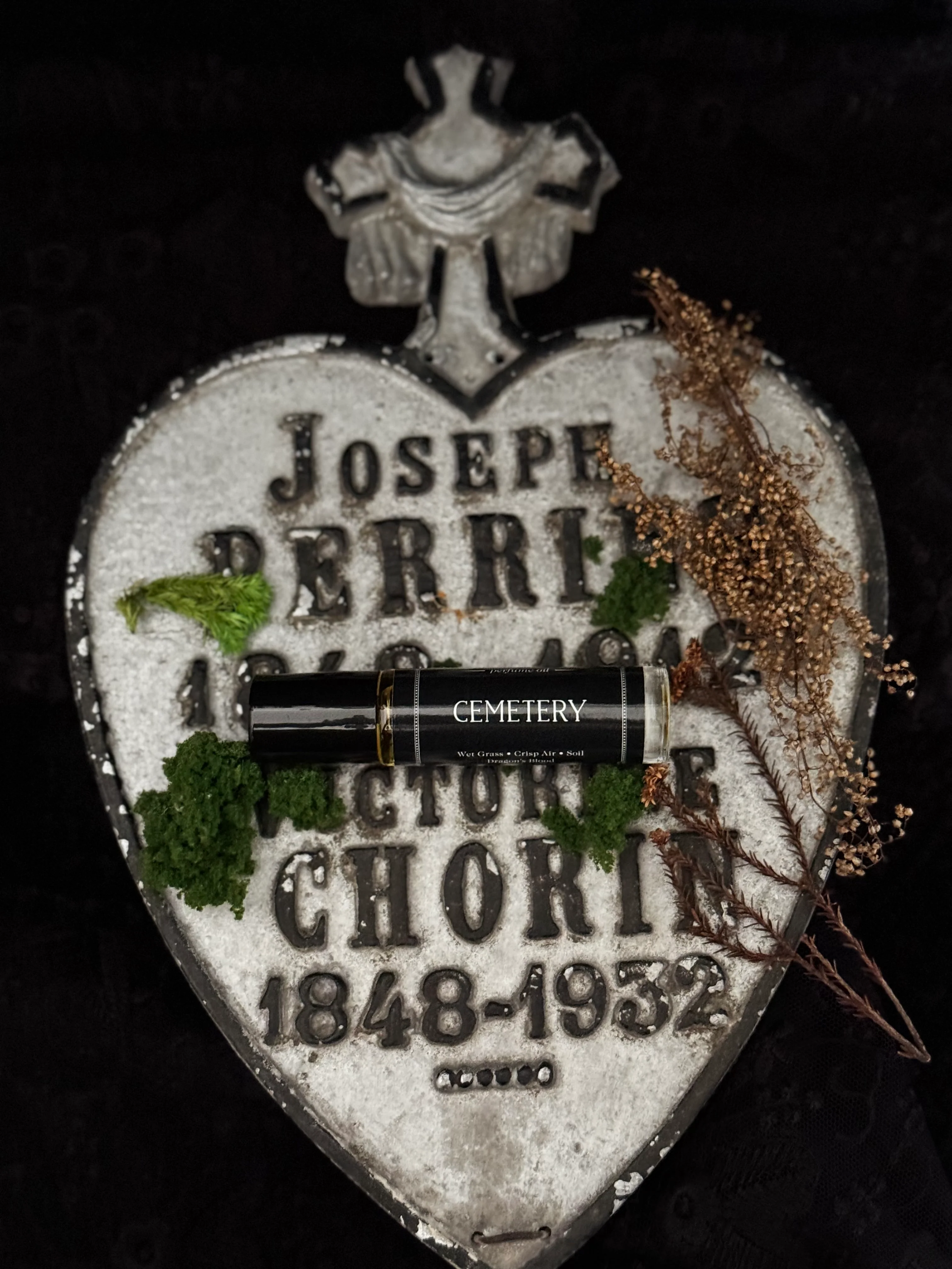 Cemetery (dragon’s blood incense, earth) - Image 9