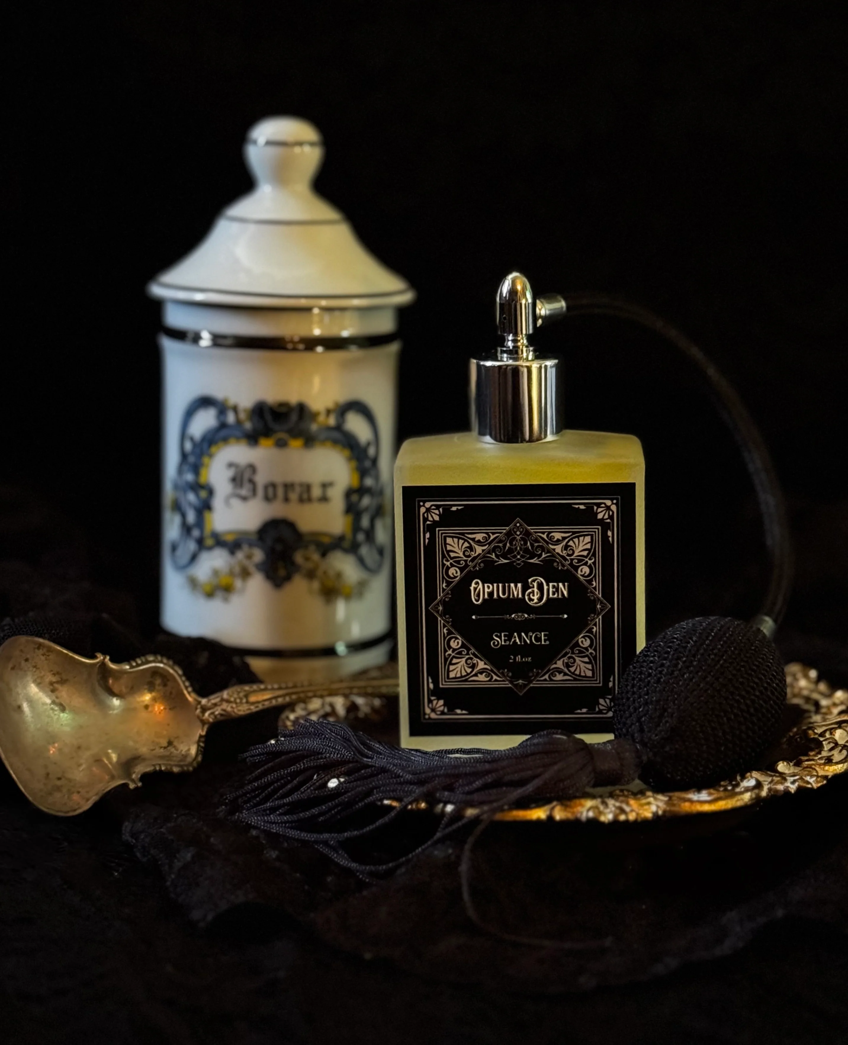 Opium Den Eau De Parfum - Image 4
