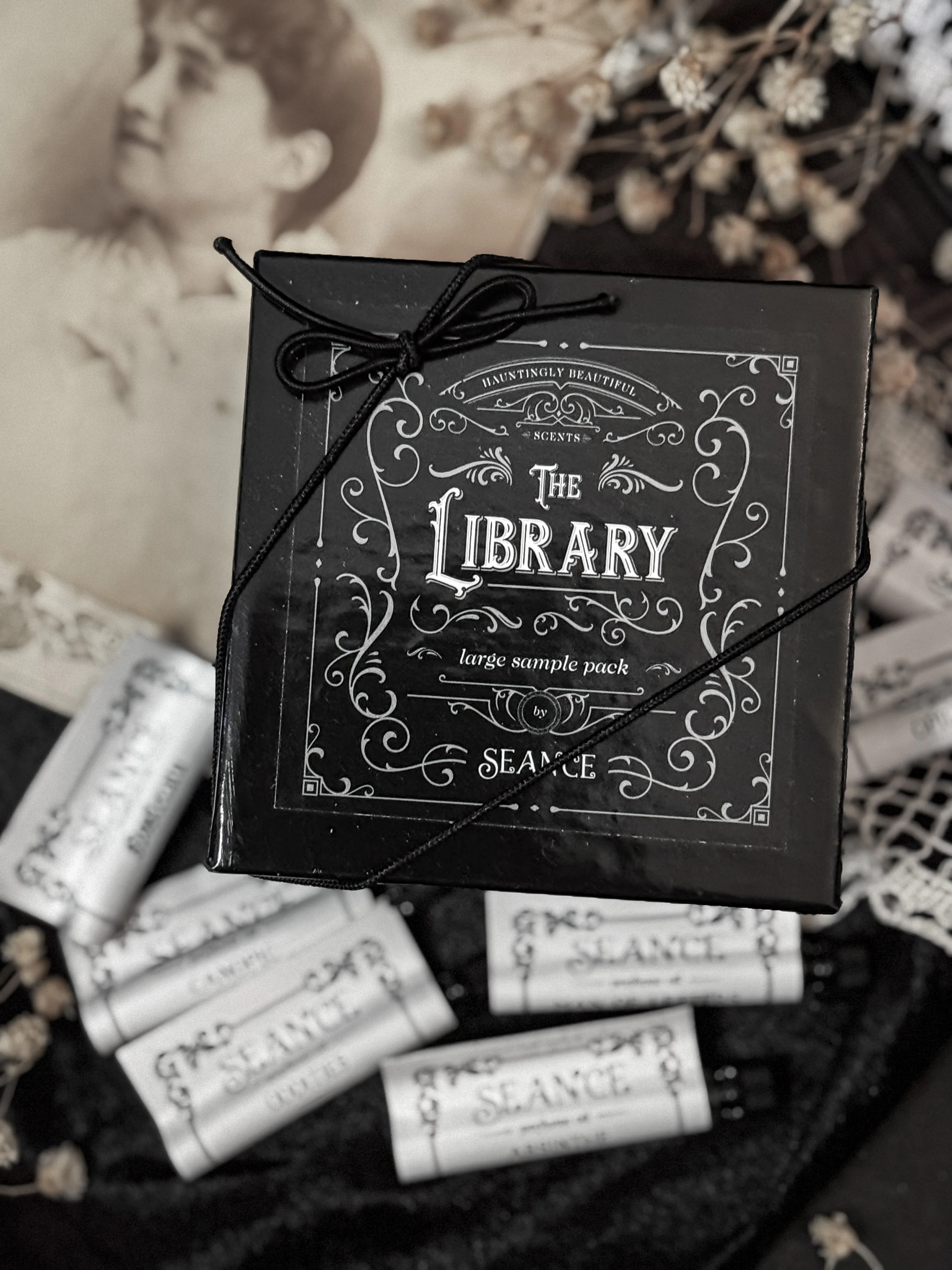 The Library- large sample pack (all current scents) - Image 8