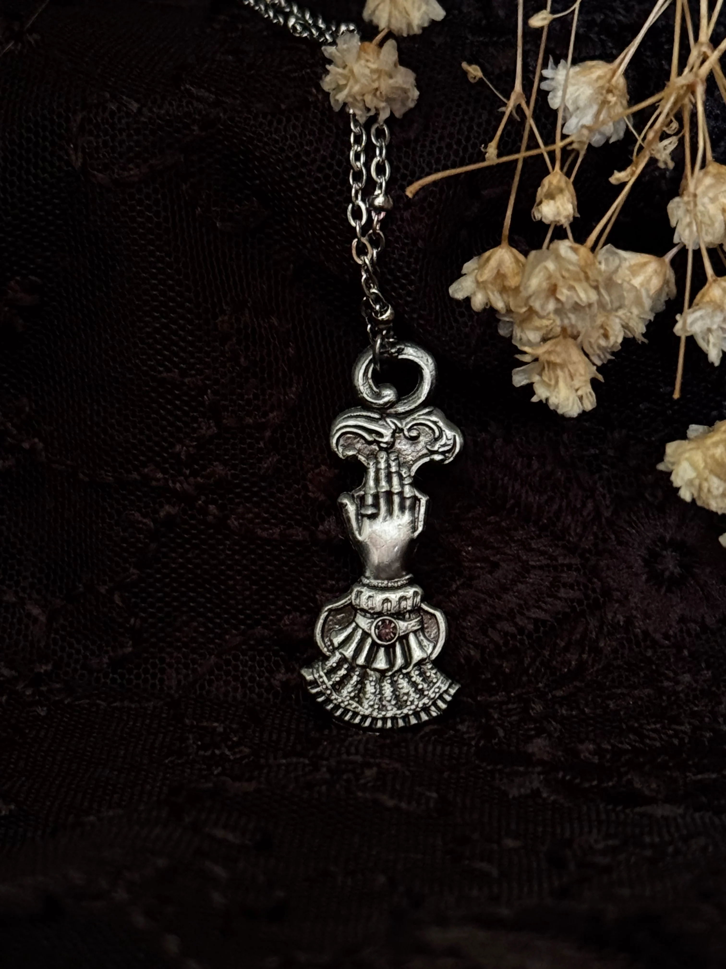 The Medium necklace - Image 3