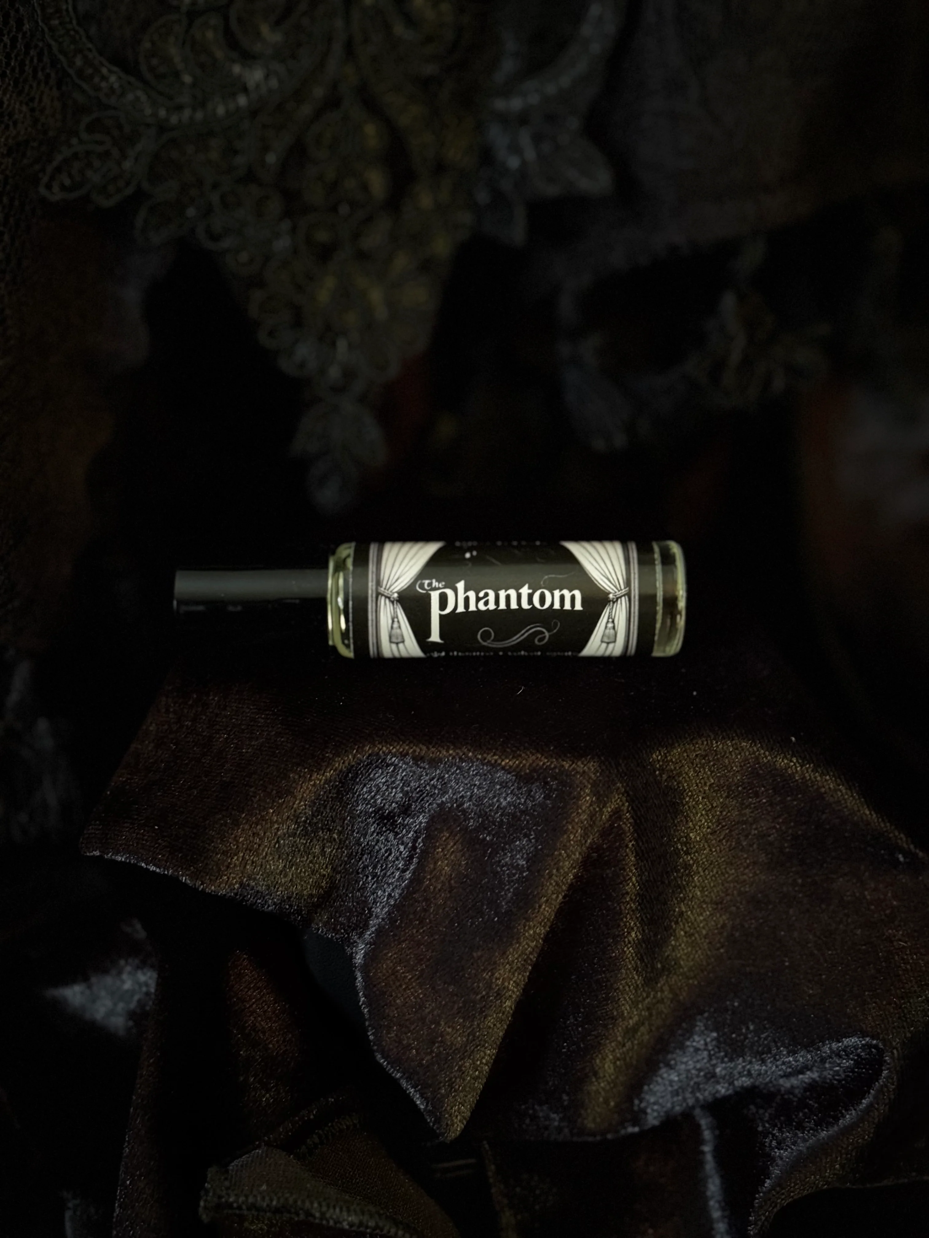 The Phantom- rose, sandalwood, bourbon, velvet seats - Image 5