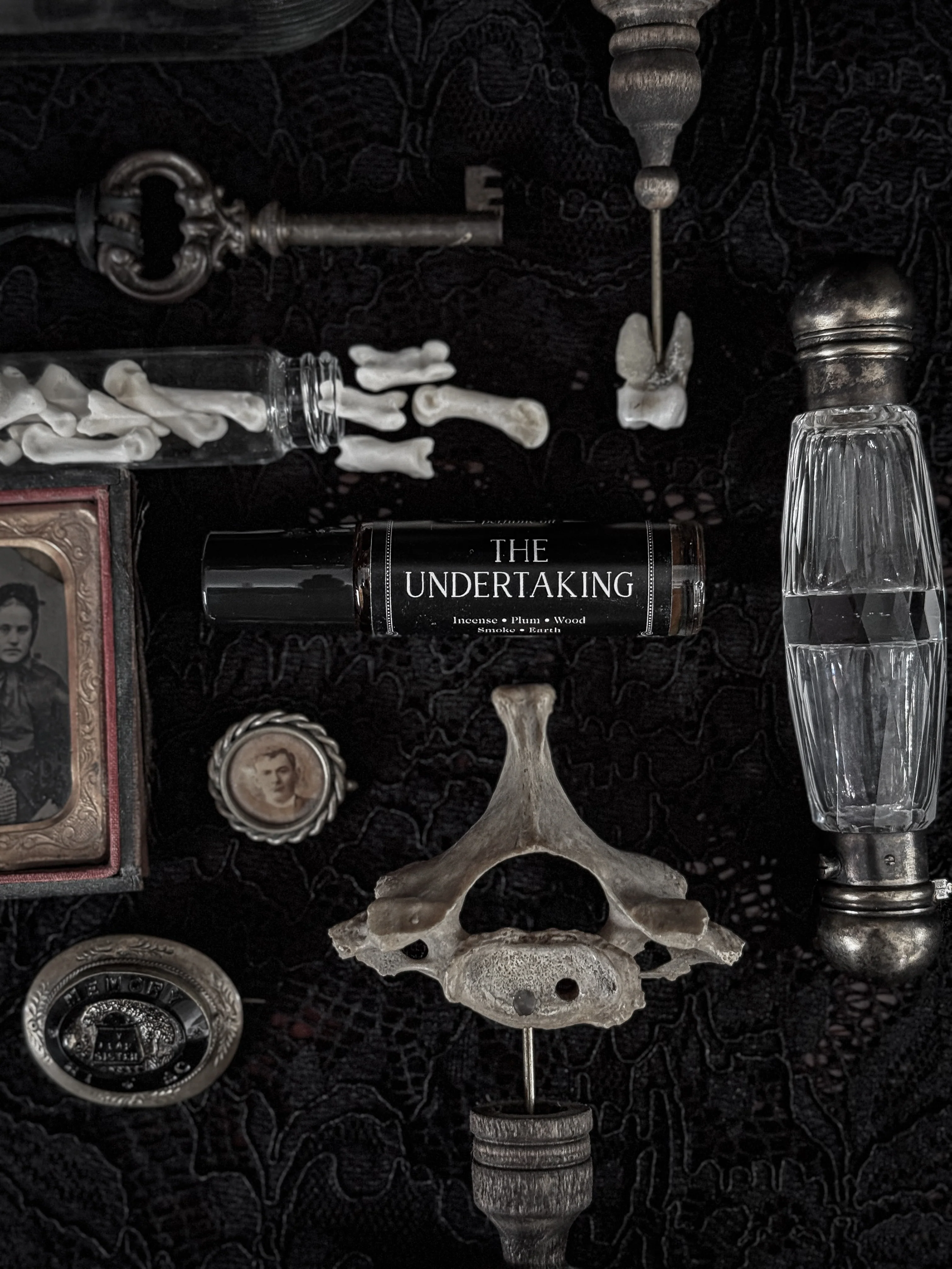 The Undertaking (plum & smoky wood) - Image 5